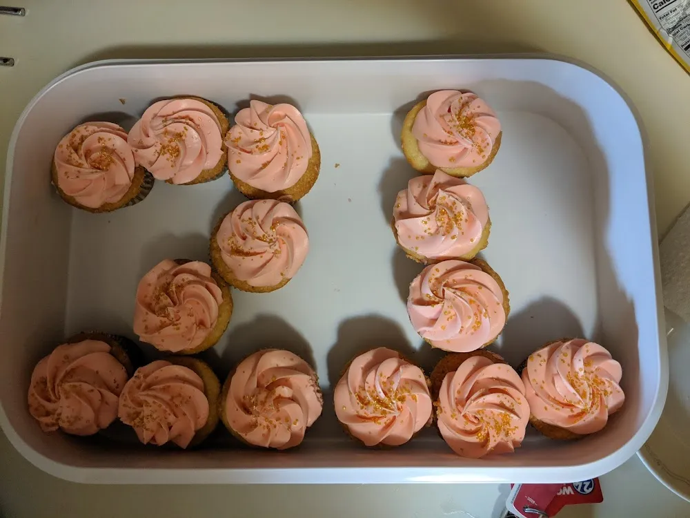 Cupcakes from Just Roll with It